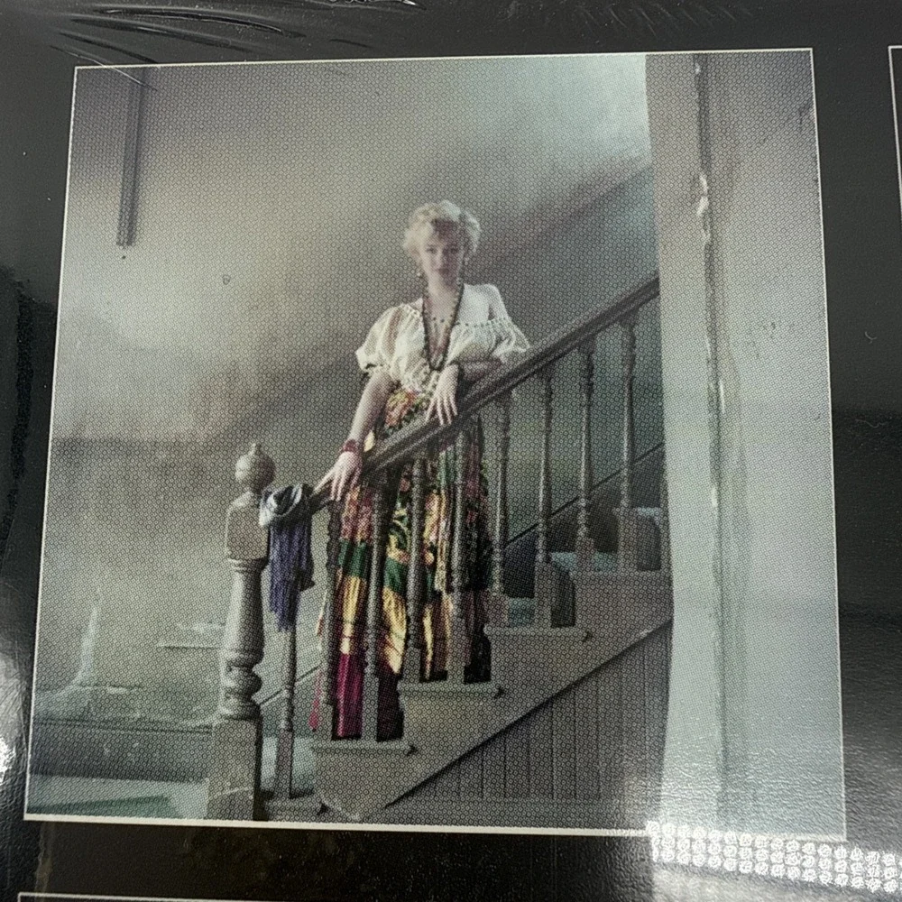 Brand new 2016 16 month Marilyn Monroe calendar still wrapped